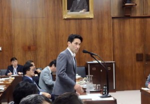 経産委員会で質問。地域経済支える介護事業所への本格的な支援を！介護報酬引き下げやめよ！！