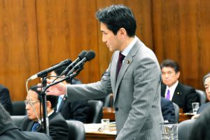 衆院法務委で参考人質疑