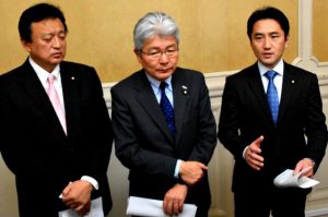 野党共同で記者会見