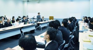 外国人の人権を守る立場で厳しく質問していきたい
