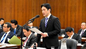 法務委員会 大臣所信質疑