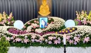 名古屋入管で命を落としたウィシュマ・サンダマリさんの葬儀に参列